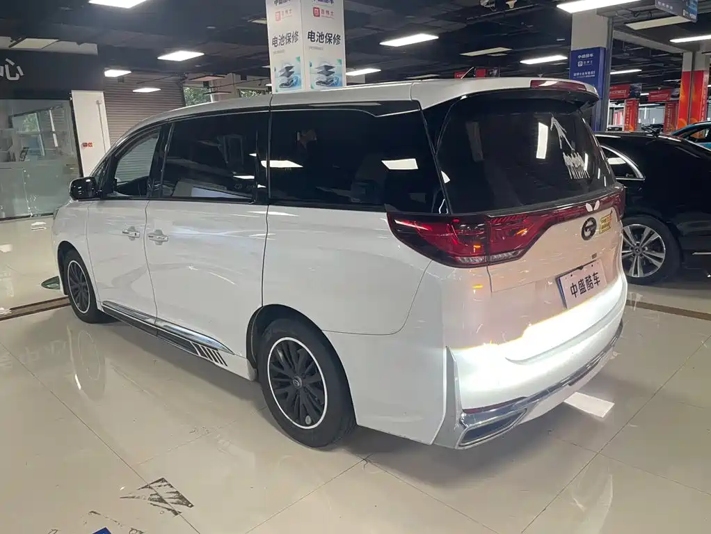 GAC Motor Trumpchi M8 — фото 5