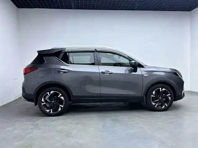 GAC Motor Trumpchi GS3 — фото 11