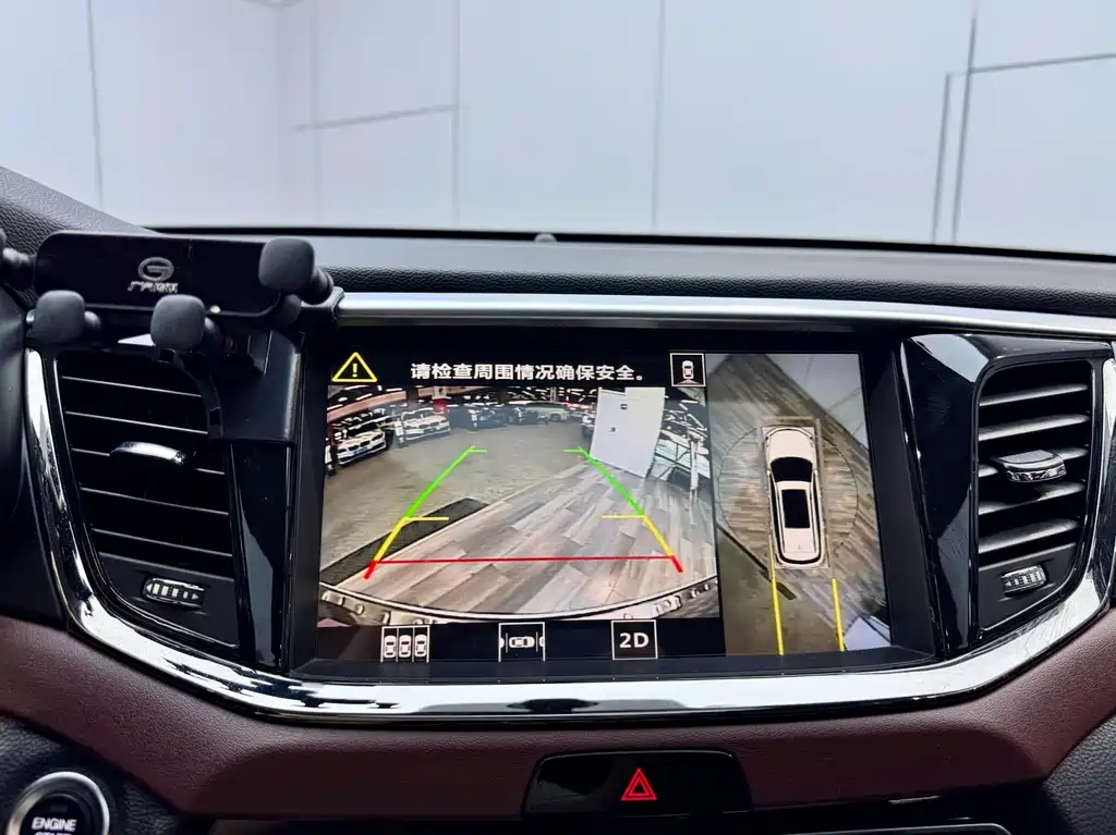 GAC Motor Trumpchi GS8 — фото 14