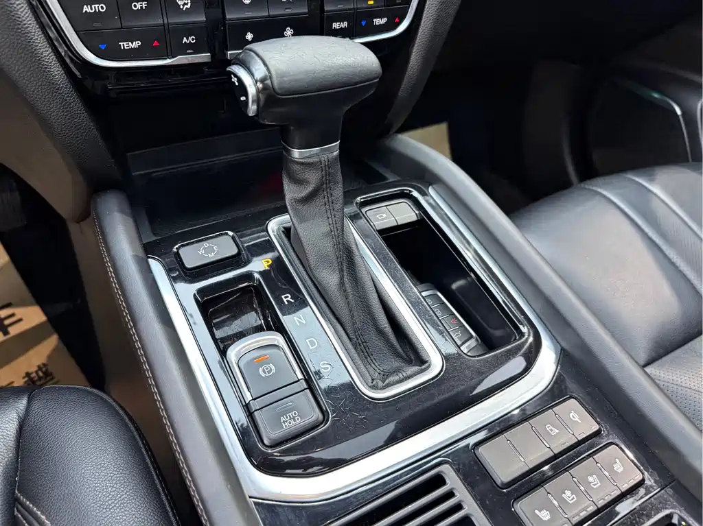 GAC Motor Trumpchi GS8 — фото 15