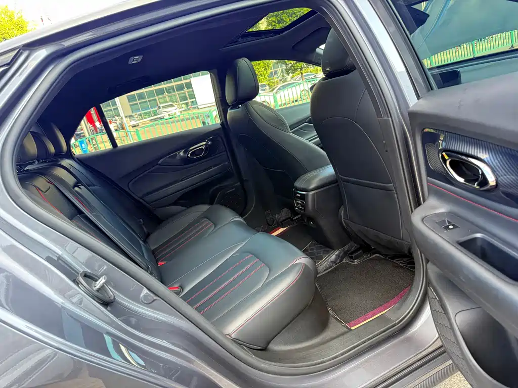 GAC Motor Shadow Leopard — фото 11