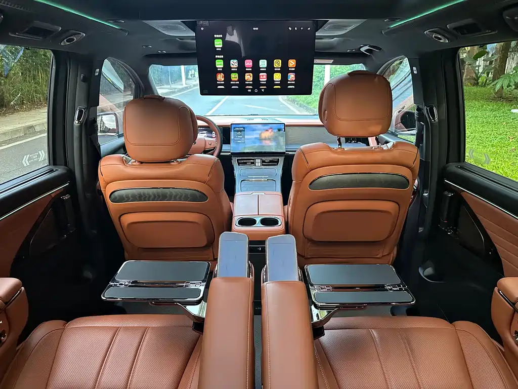 GAC Motor Trumpchi Xiangwang M8 — фото 14