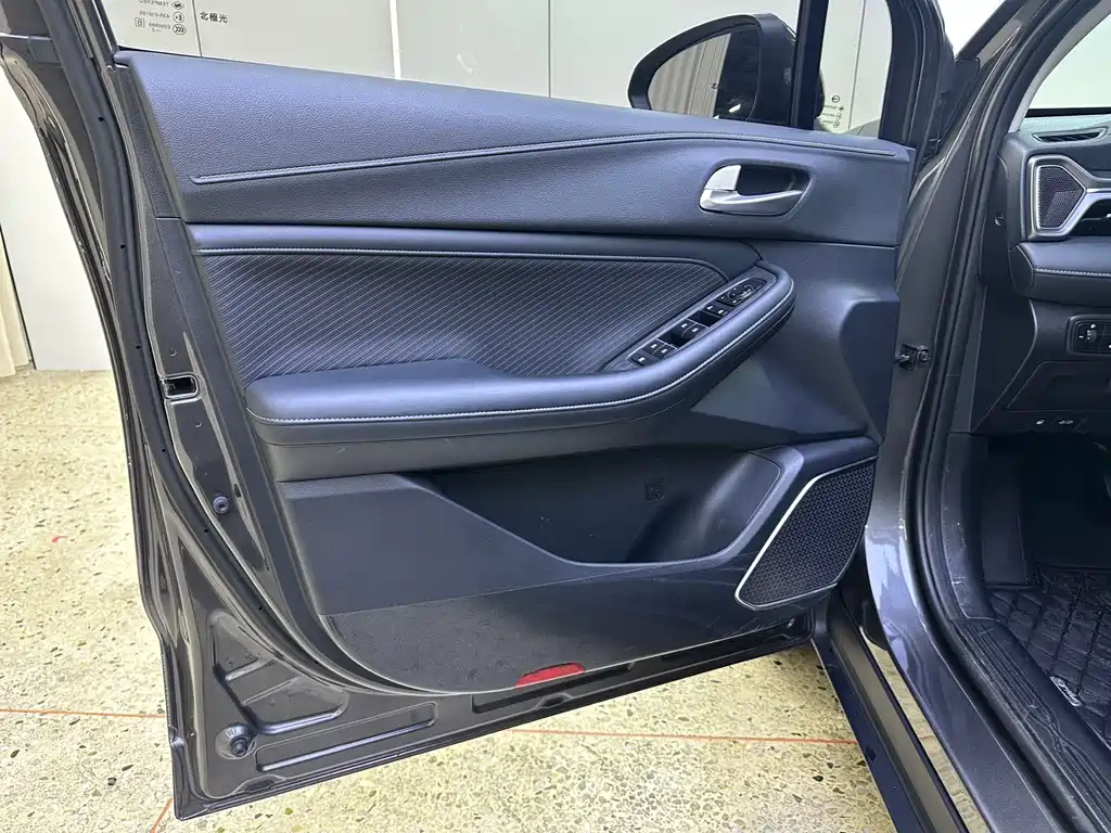GAC Motor Trumpchi GS4 — фото 18