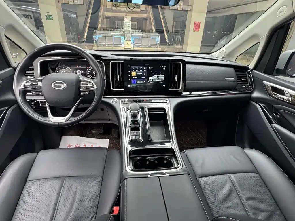 GAC Motor Trumpchi M8 — фото 8