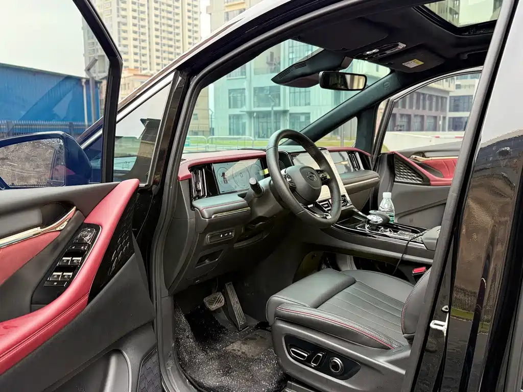 GAC Motor Trumpchi M8 — фото 4