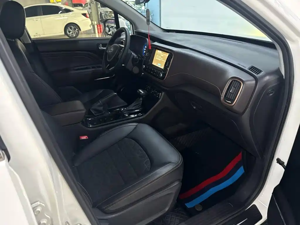 GAC Motor Trumpchi GS3 — фото 2