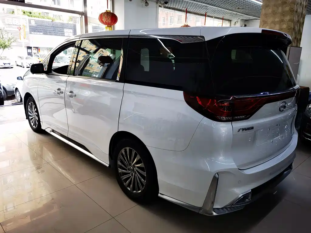 GAC Motor Trumpchi M8 — фото 4