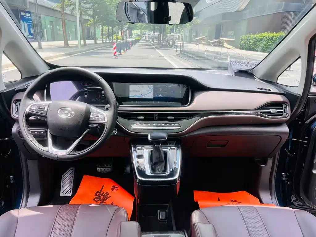 GAC Motor Trumpchi M6 — фото 7