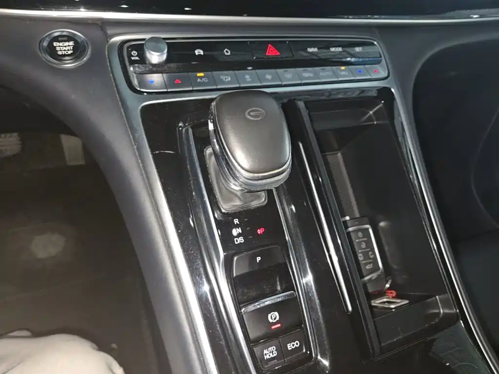 GAC Motor Trumpchi M8 — фото 14