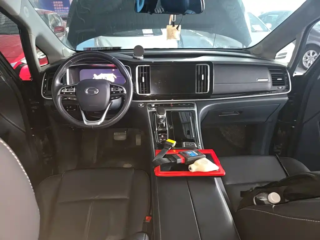 GAC Motor Trumpchi M8 — фото 10