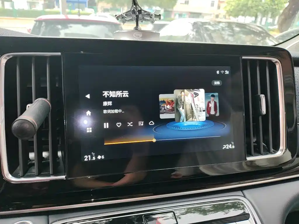 GAC Motor Trumpchi M8 — фото 13