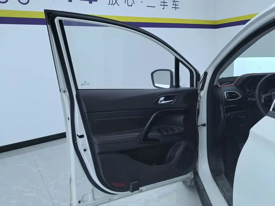 GAC Motor Trumpchi GS4 — фото 7