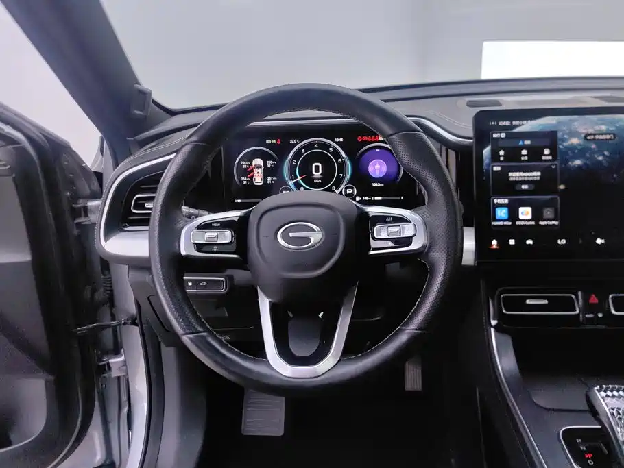 GAC Motor Trumpchi GS8 — фото 15