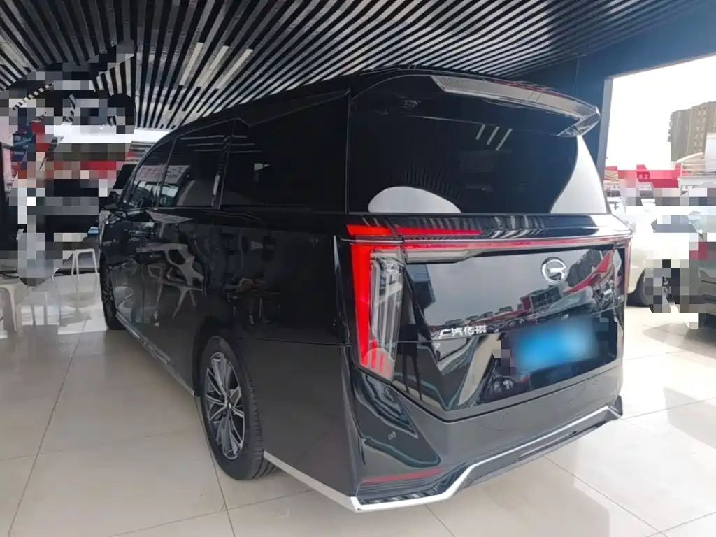 GAC Motor Trumpchi M8 — фото 5