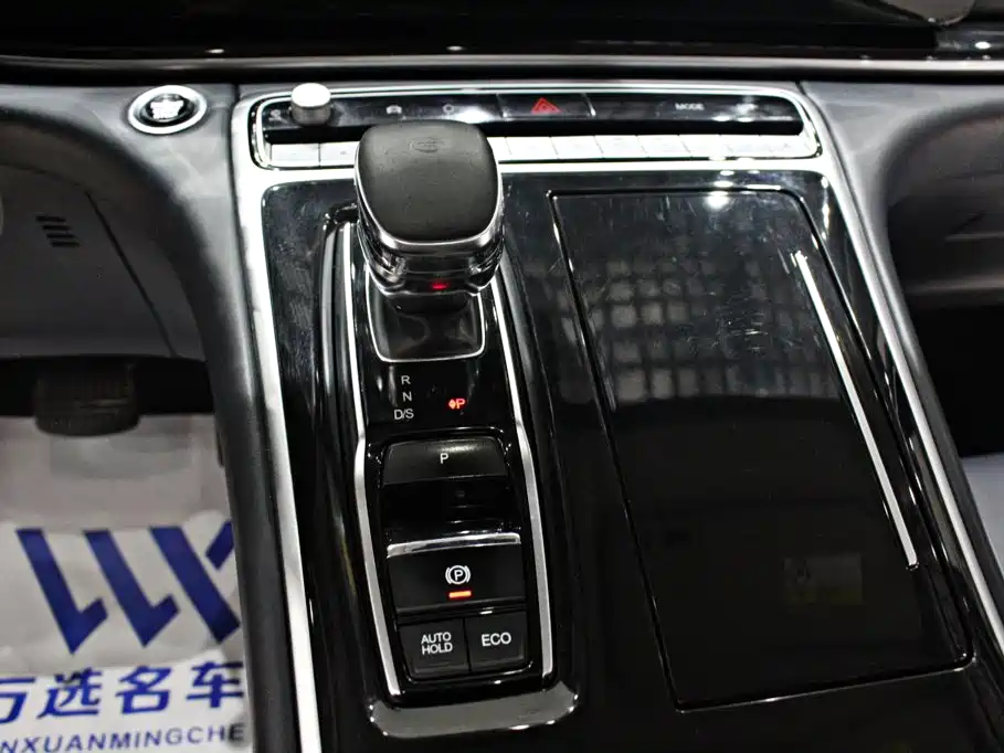 GAC Motor Trumpchi M8 — фото 8