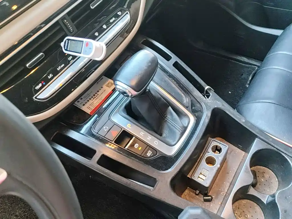 GAC Motor Trumpchi M6 — фото 14
