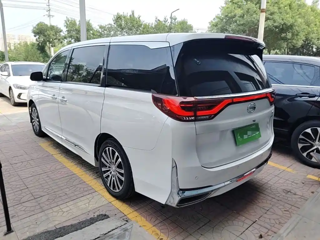 GAC Motor Trumpchi M8 — фото 5