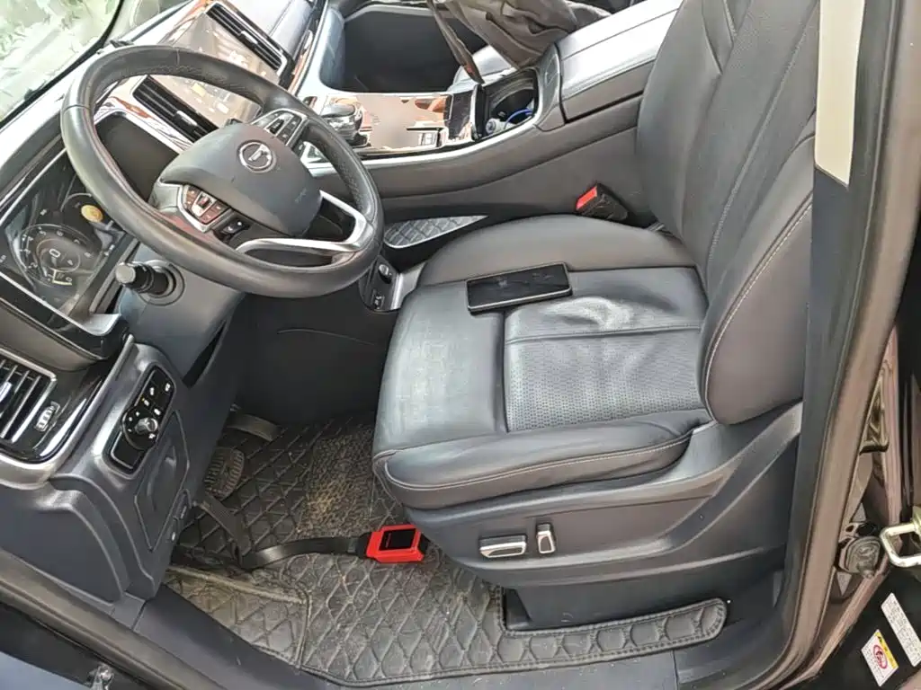 GAC Motor Trumpchi M8 — фото 15