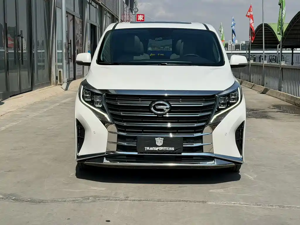GAC Motor Trumpchi M8 — фото 2