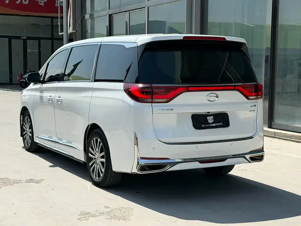 GAC Motor Trumpchi M8 — фото 3