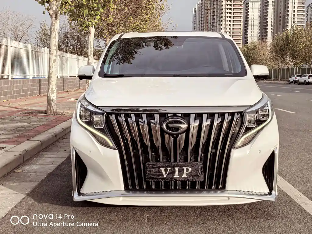 GAC Motor Trumpchi M8 — фото 2