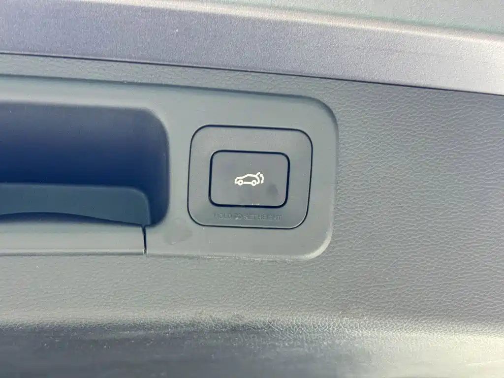 GAC Motor Trumpchi ES9 — фото 20