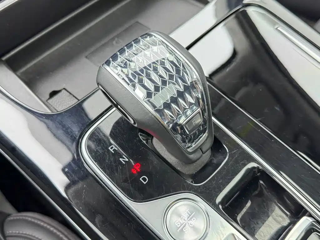 GAC Motor Trumpchi M8 — фото 25