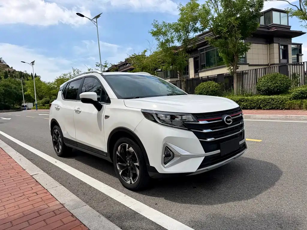 GAC Motor Trumpchi GS3 — фото 3