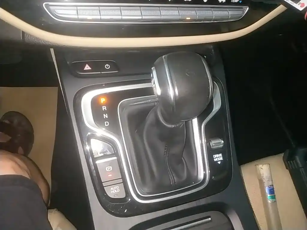 GAC Motor Trumpchi M6 — фото 14