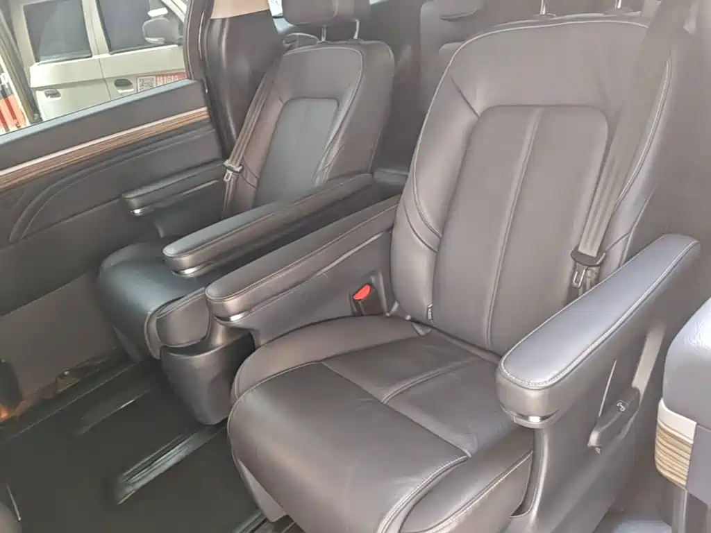 GAC Motor Trumpchi M8 — фото 17