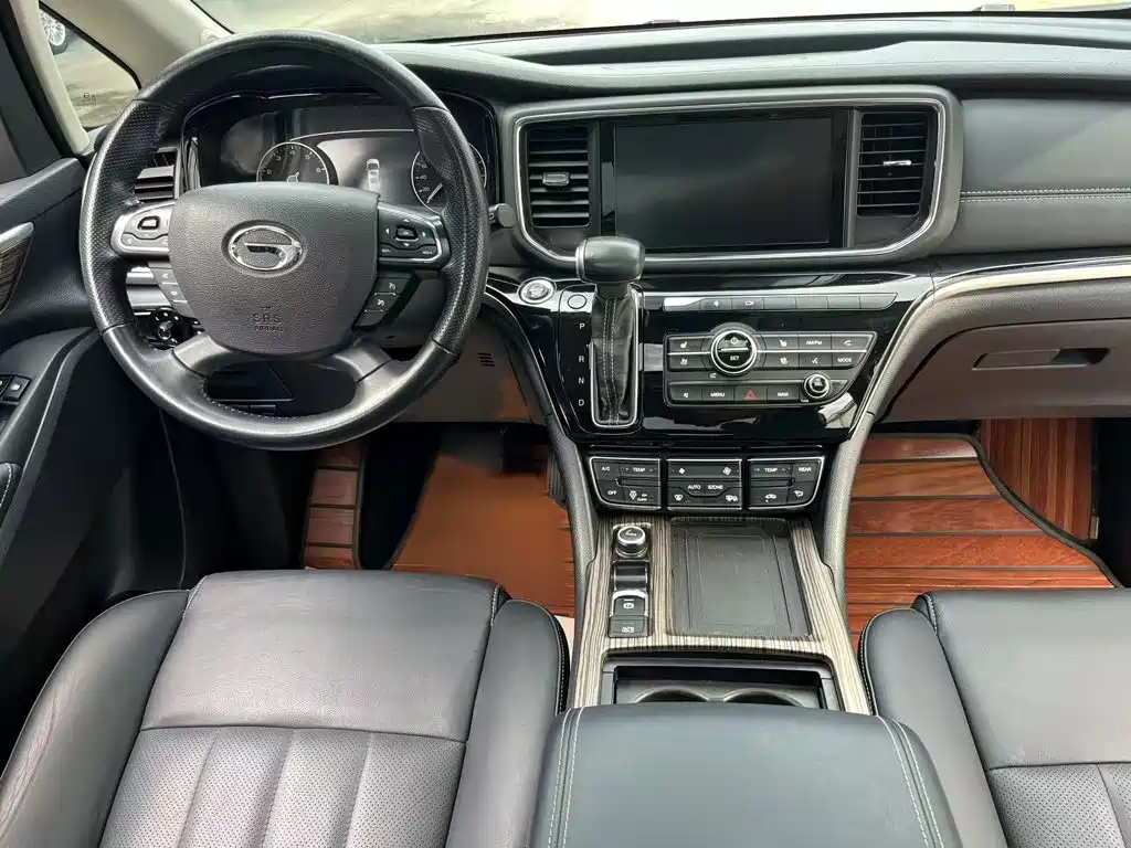 GAC Motor Trumpchi M8 — фото 10