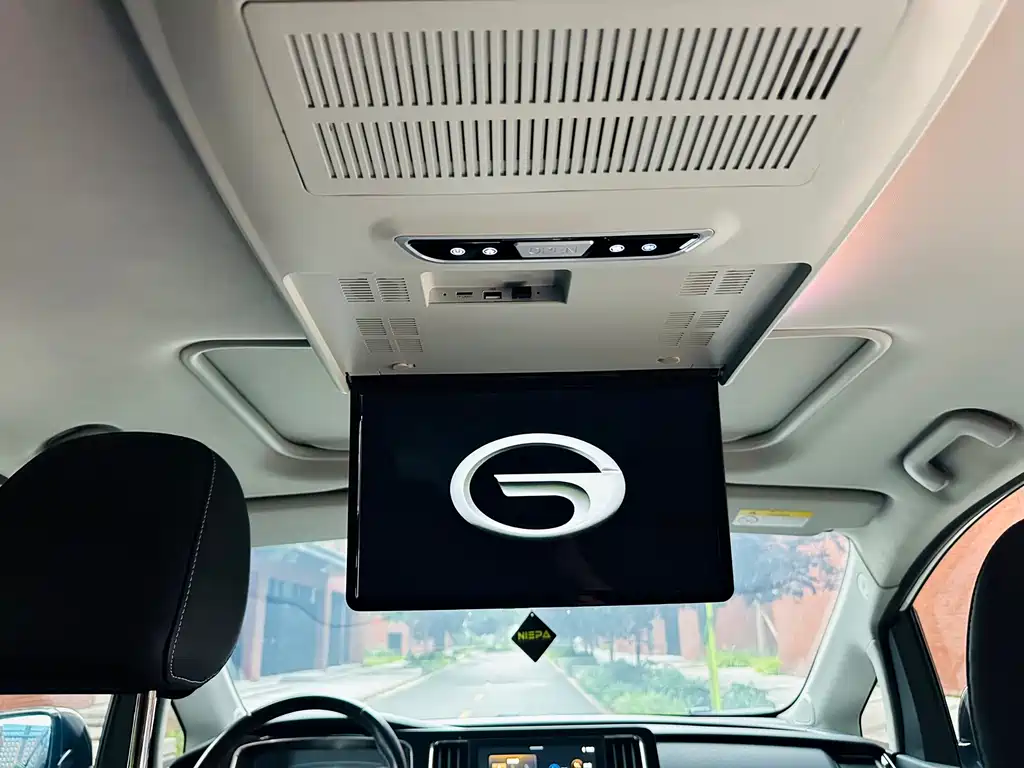 GAC Motor Trumpchi M8 — фото 18