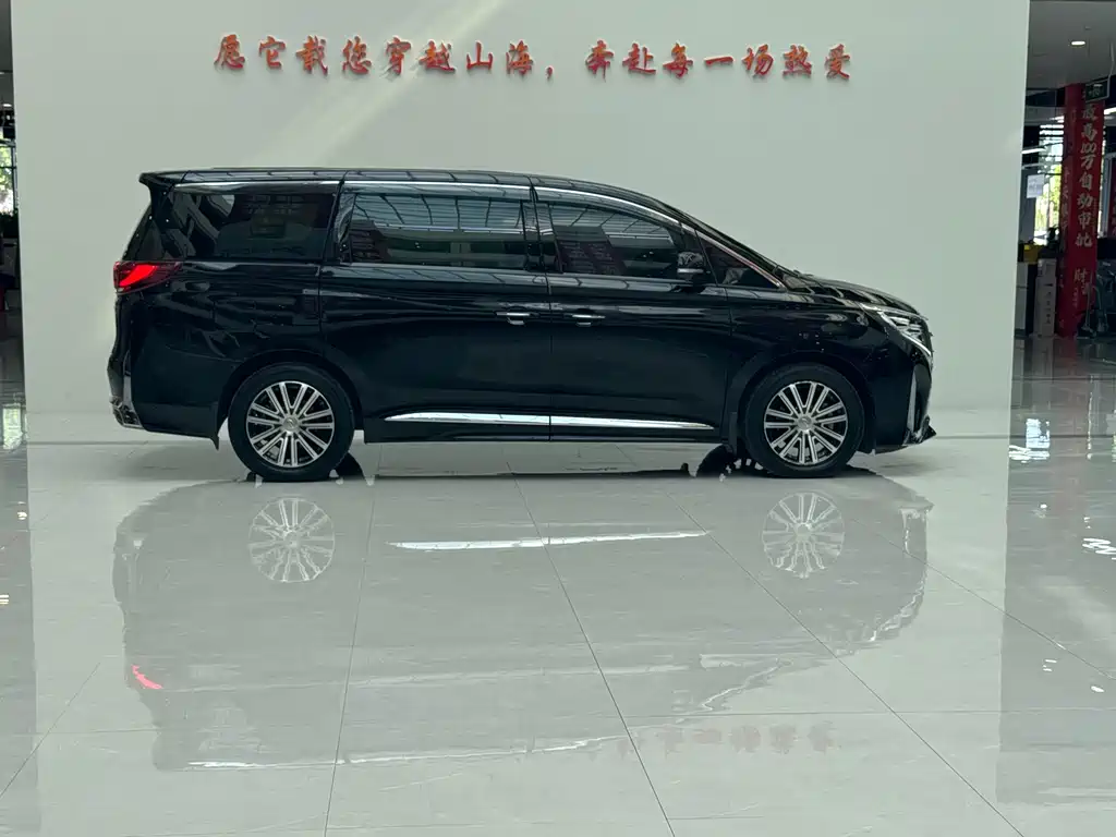 GAC Motor Trumpchi M8 — фото 2