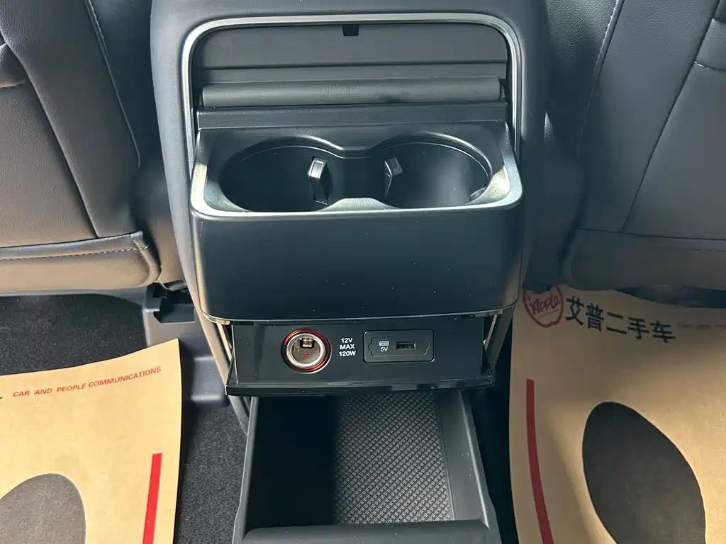 GAC Motor Trumpchi M8 — фото 24