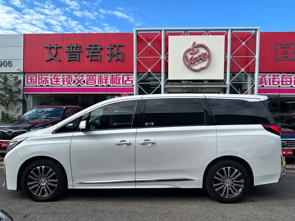 GAC Motor Trumpchi M8 — фото 7