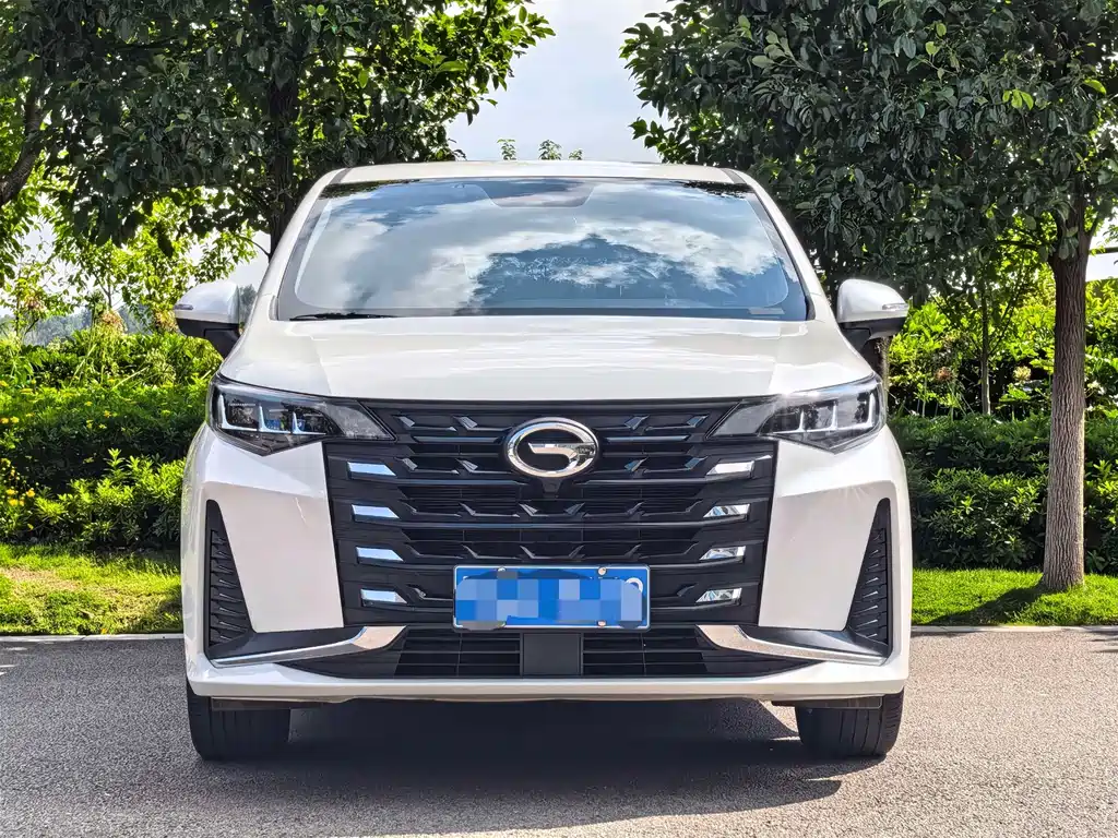 GAC Motor Trumpchi M6 — фото 2