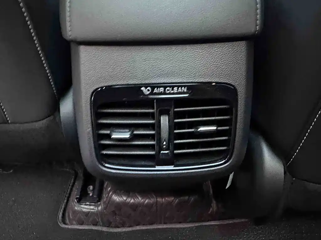 GAC Motor Trumpchi GS4 — фото 18