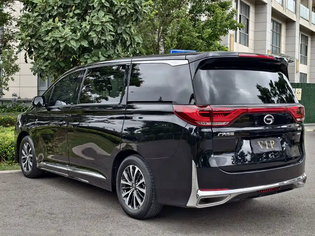 GAC Motor Trumpchi M8 — фото 16