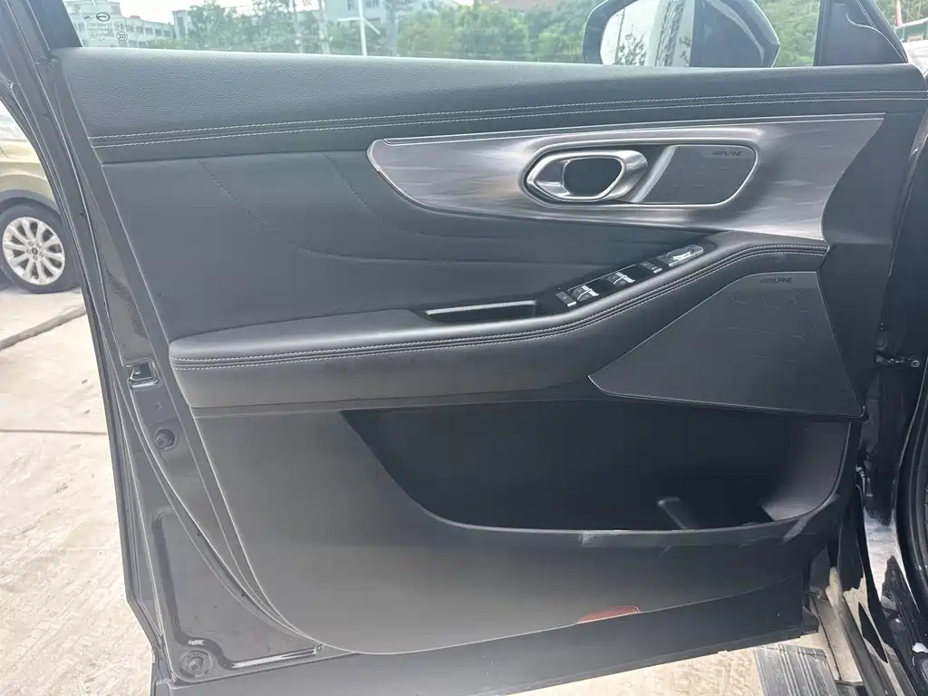 GAC Motor Trumpchi GS8 — фото 14