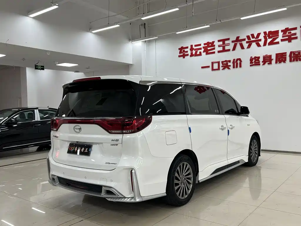 GAC Motor Trumpchi M8 — фото 7