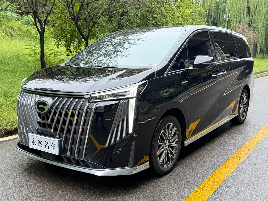 GAC Motor Trumpchi M8