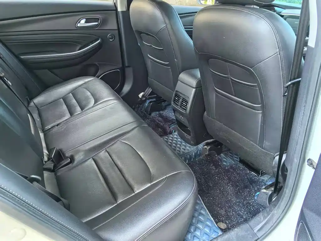 GAC Motor Trumpchi GA4 — фото 14