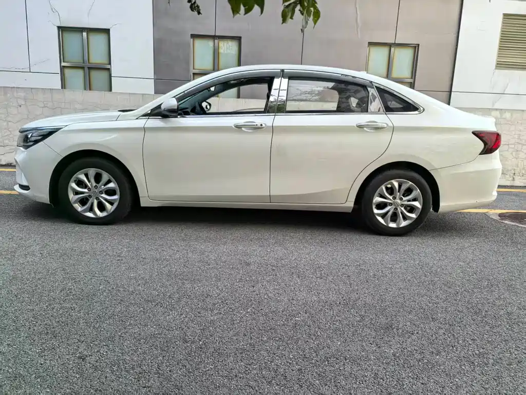 GAC Motor Trumpchi GA4 — фото 4