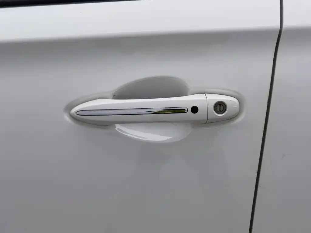 GAC Motor Trumpchi GS4 — фото 18
