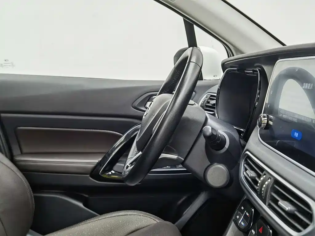 GAC Motor Trumpchi GS4 — фото 22