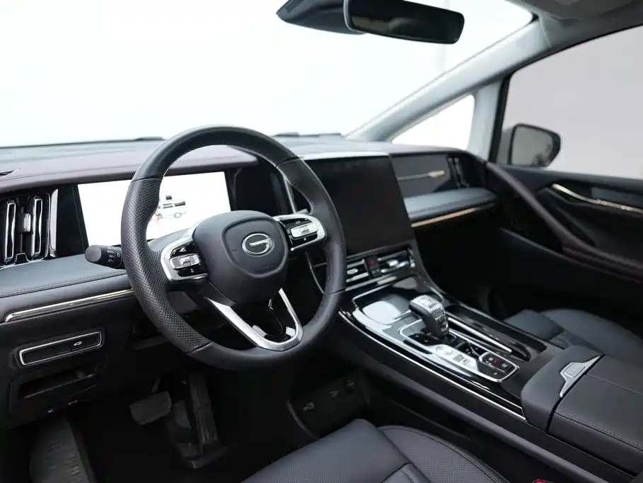 GAC Motor Trumpchi M8 — фото 7