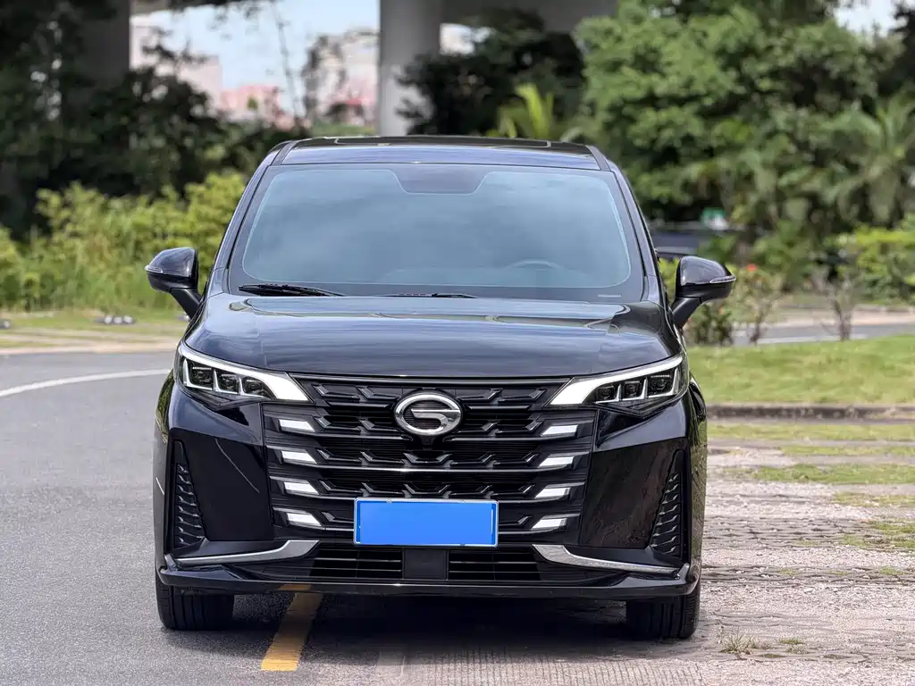 GAC Motor Trumpchi M6 — фото 2