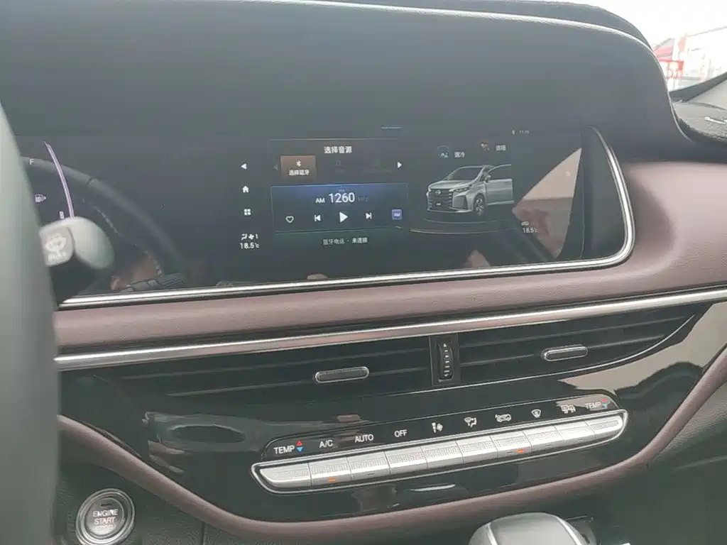 GAC Motor Trumpchi M6 — фото 13