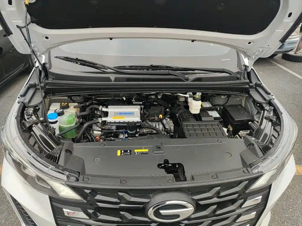 GAC Motor Trumpchi M6 — фото 20
