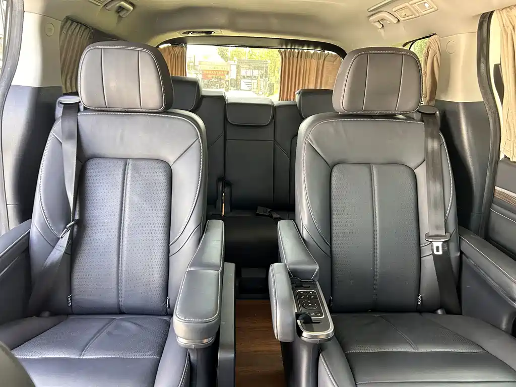 GAC Motor Trumpchi M8 — фото 4